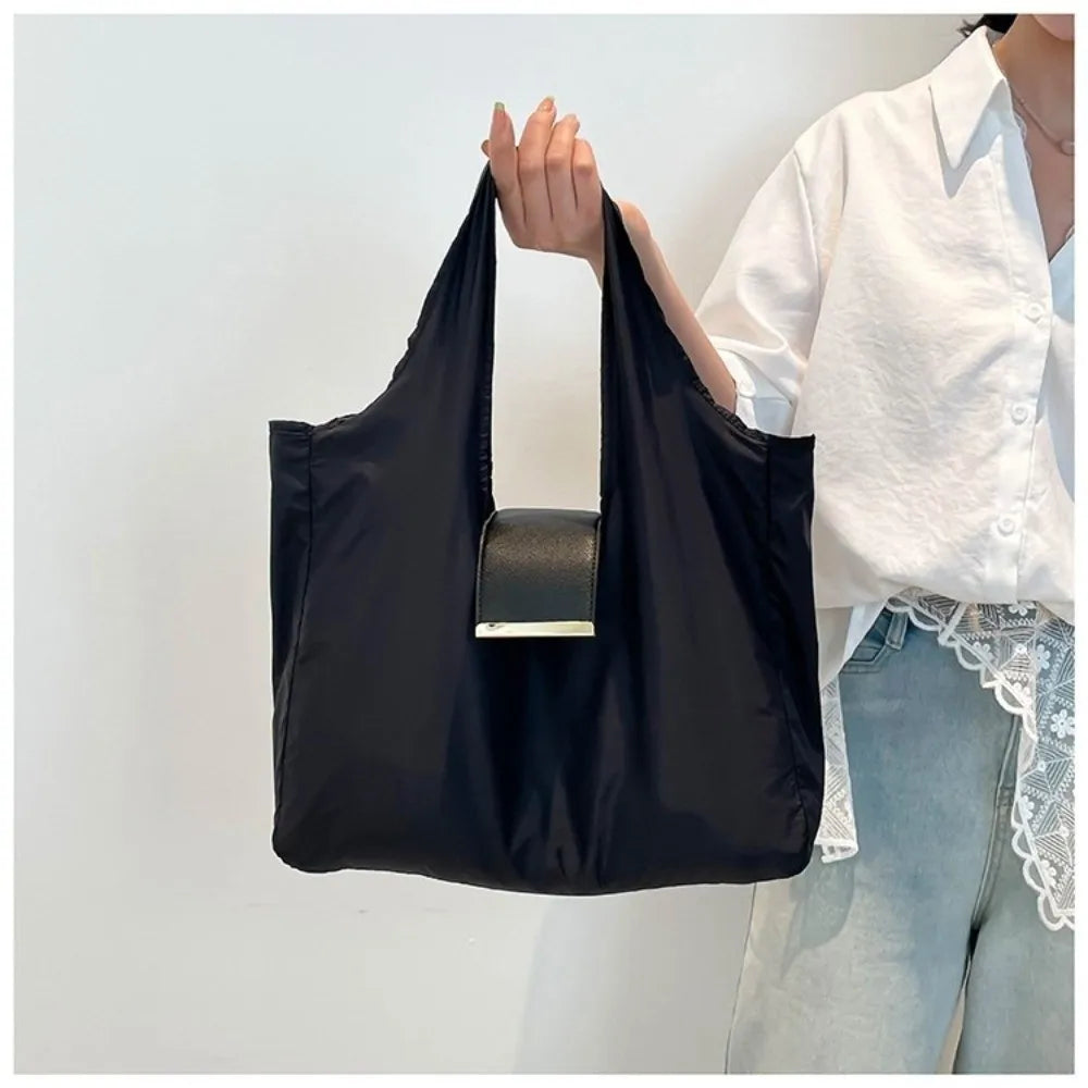 Mini Keychain Tote Bag Foldable with Key Ring Supermarket Eco-Friendly Bag Large Capacity Reusable Shopping Bag