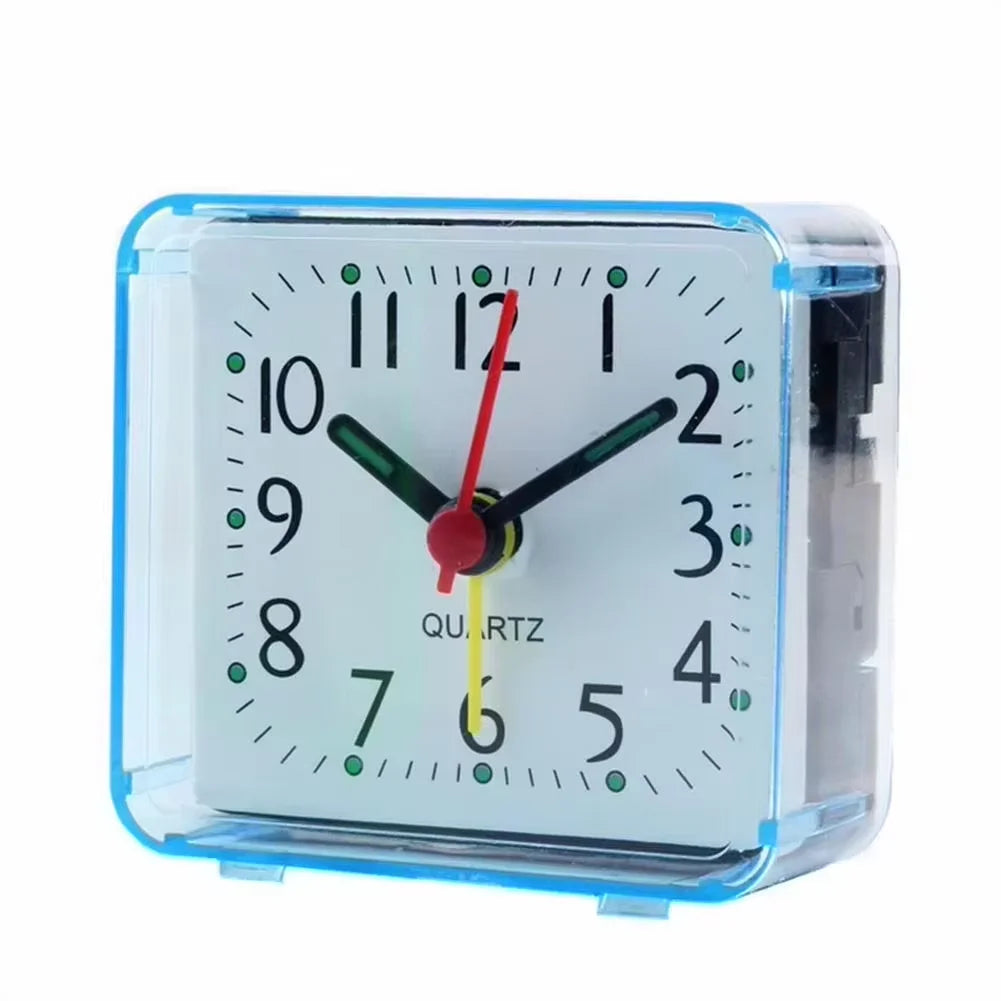 Small Battery Operated Quartz Alarm Clock with Beeping Sound for Bedside Use Featuring Clear Numbers and Reliable Performance