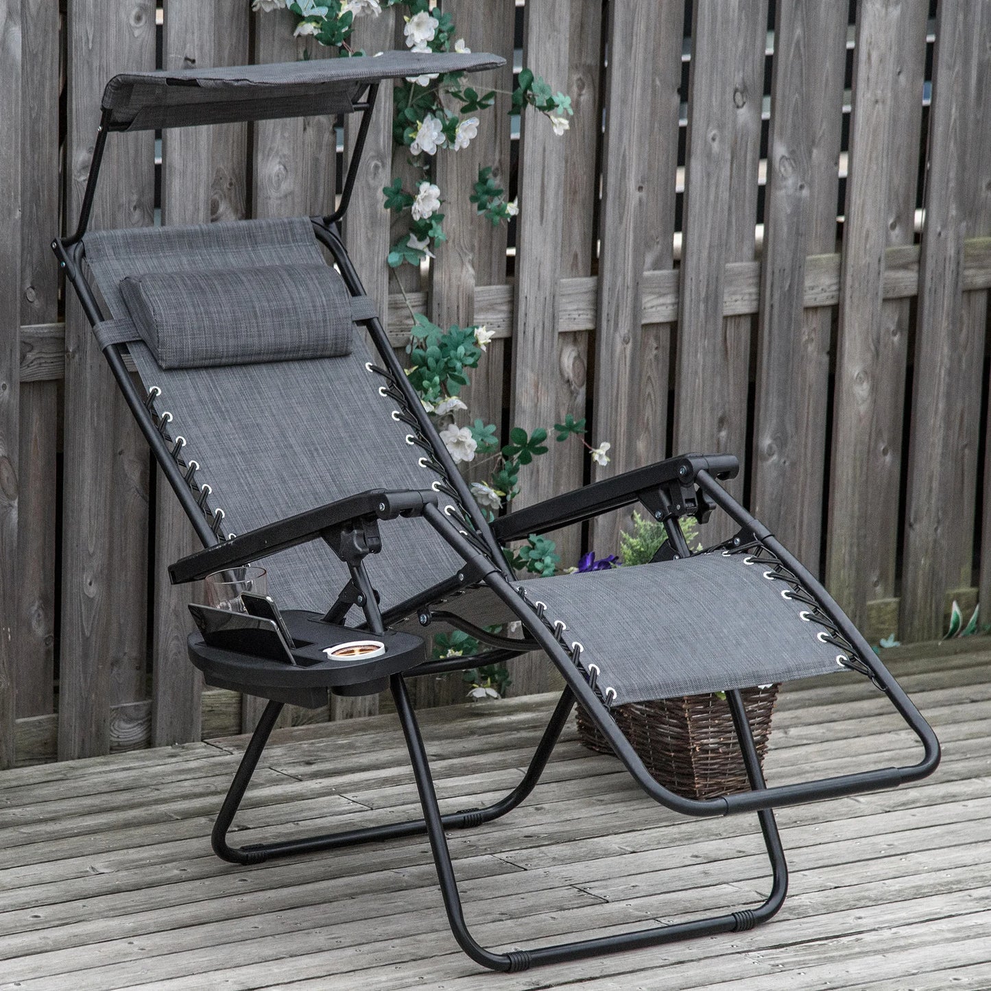 Outsunny Foldable Reclining Garden Chair with Headrest,with Footrest, Armrest, Cup Holder & Canopy Shade,Light Grey  ﻿