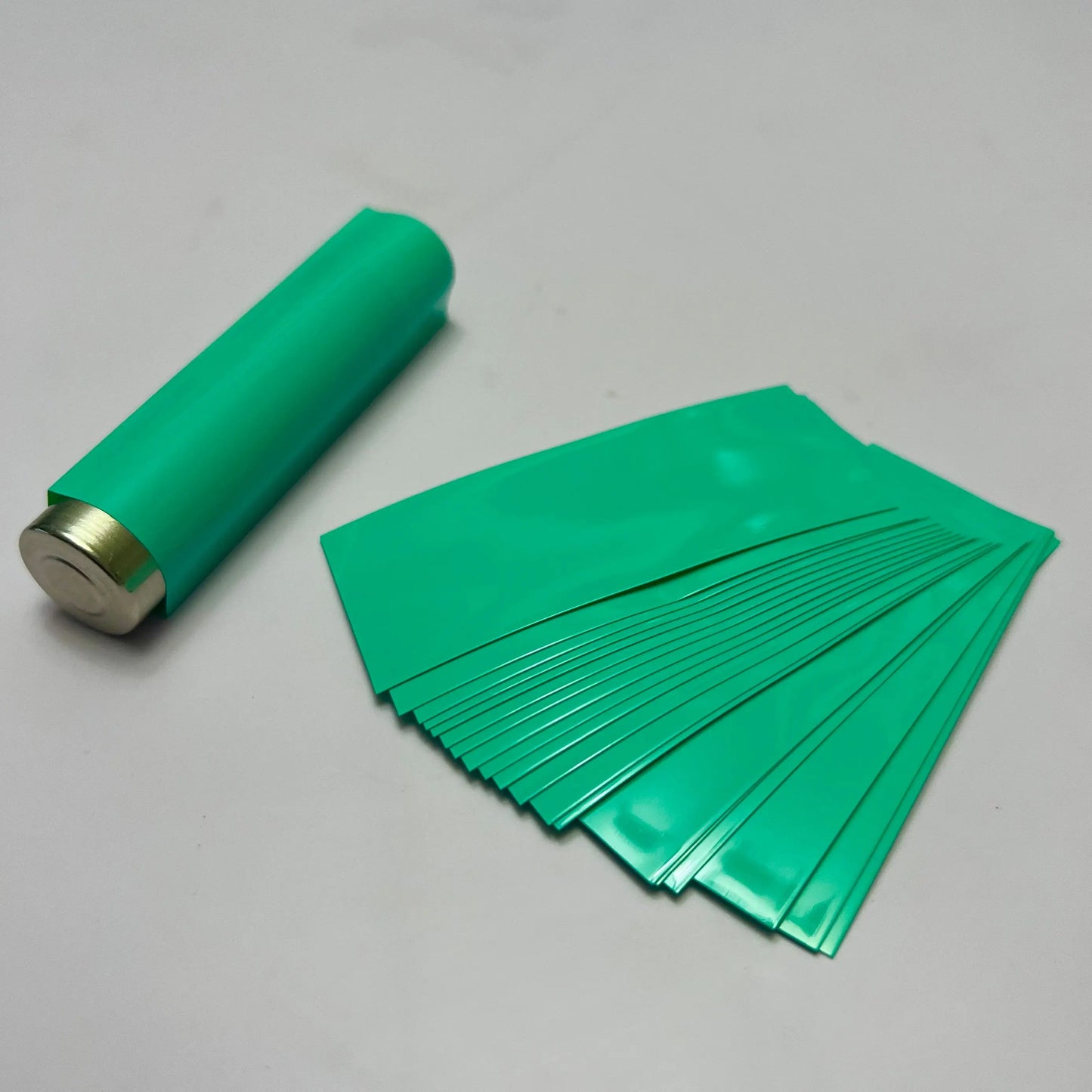 100Pcs Flat PVC Heat Shrink Tubing Tube For 18650 Battery Shrink Film Sleeve Shrink Film Self-Adhesive Insulator