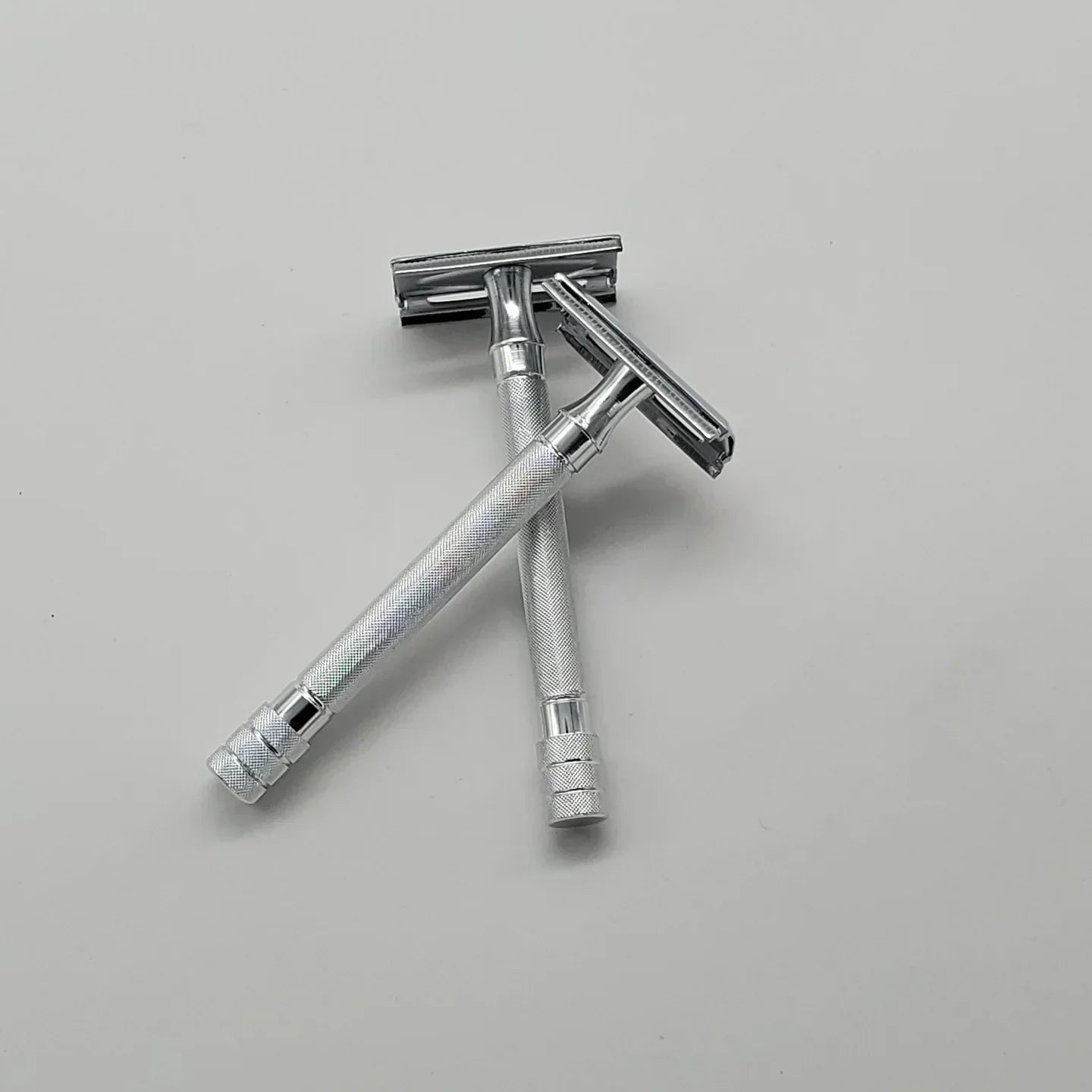 Double Edge Classic Mens Shaving Mild Hair Removal Shaver It With Small Brush Adjustable Safety Razor Face Razor