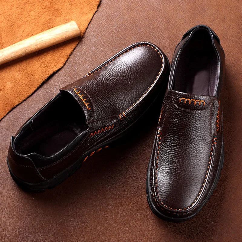 Genuine Leather Shoes Men Brogues Soft Cow Leather Men Casual Shoes New Male Footwear Black Brown Slip-on A2088