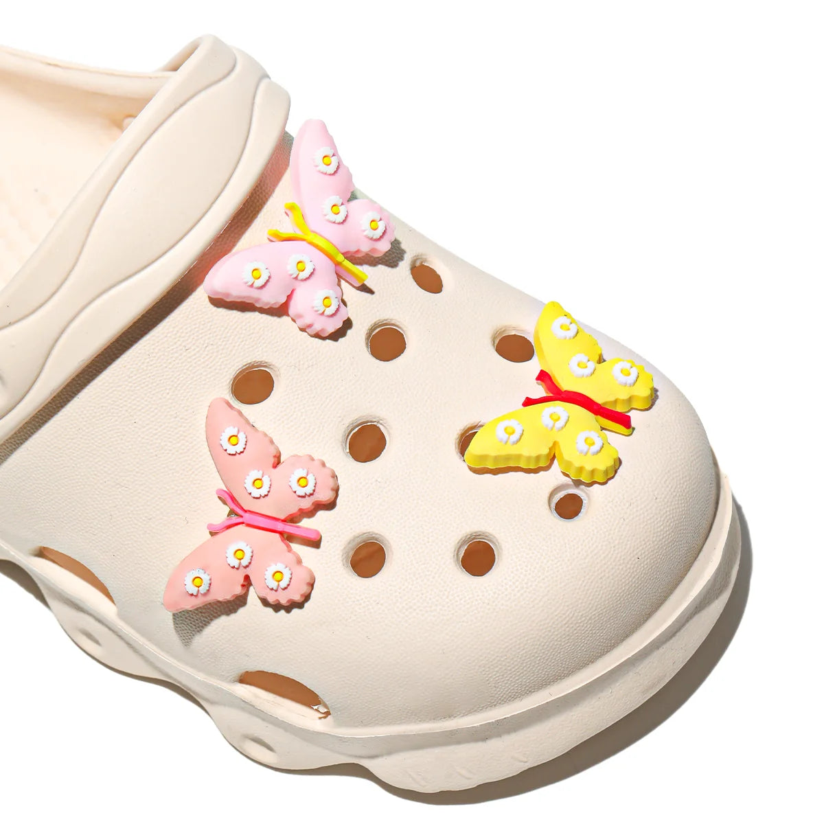 Comfortable and lightweight girls' clogs, can be worn in all seasons, exquisite butterfly shoes,summer hot beach shoes 1214