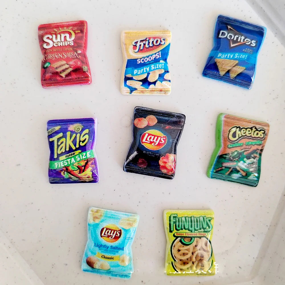 8pcs Assorted Resin Dollhouse Miniature Food Chips Snack Bag for Blyth ob11 Doll Accessories Toy