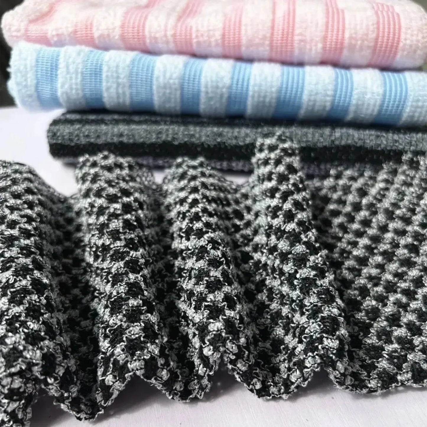 Japanese Exfoliating Bath Towel Ultra-Long Shower Scrubber for Back Antibacterial Foam Washcloth Multi-Use for Shower Skincare