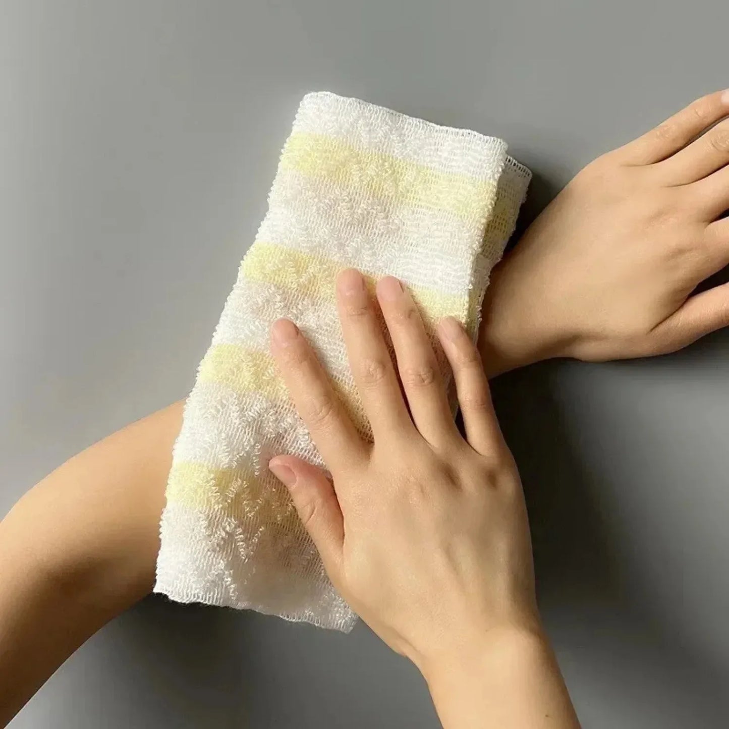 Japanese Exfoliating Bath Towel Ultra-Long Shower Scrubber for Back Antibacterial Foam Washcloth Multi-Use for Shower Skincare