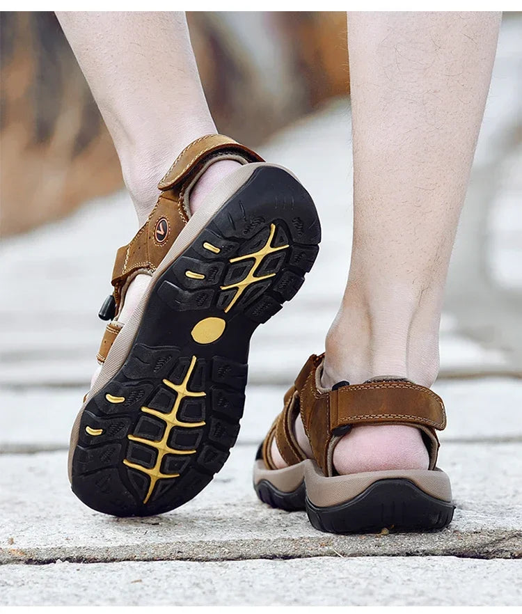 Summer Sandals Leather Outdoor Men Beach Shoes Luxury Breathable Casual Sandal Man Wading Shoes Non-slip Wide lining Slippers