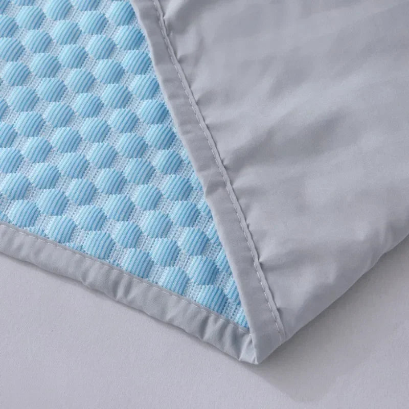 Summer Cooling Pillowcase Solid Color Ice Bean Bean Pillowcase Cool Feeling Air Conditioning Cover Washable  (No Pillow) 48x74cm
