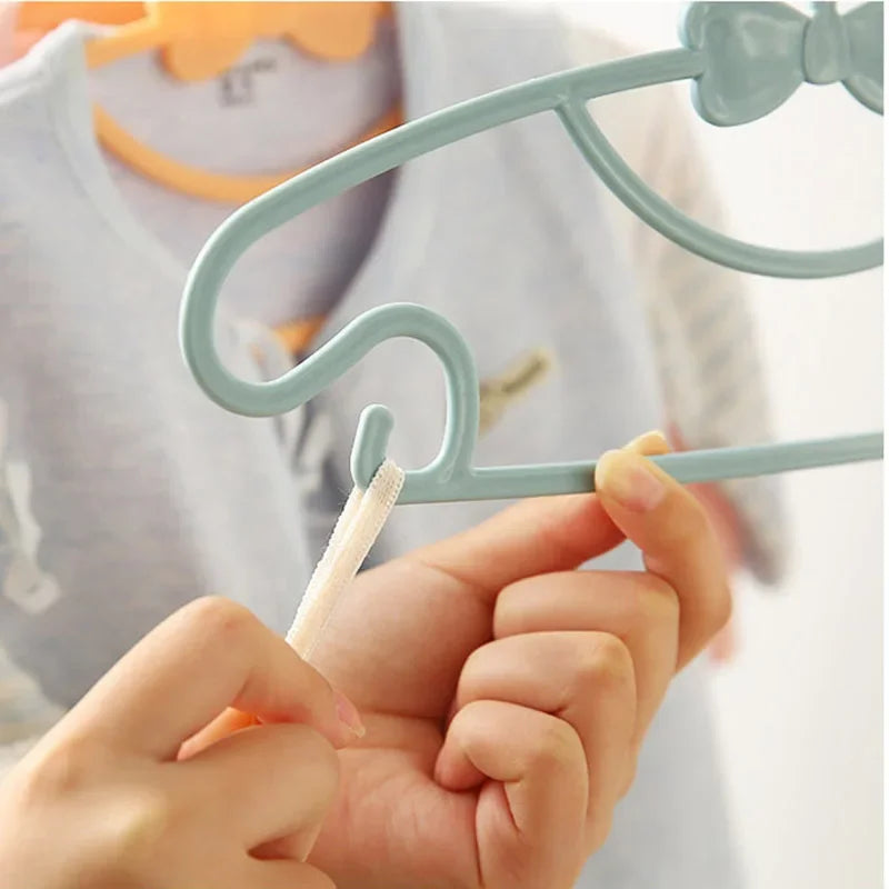 5-50Pcs Baby Hangers Plastic Kids Clothes Storage Hanger for Nursery Children Hangers Toddler Infant Portable Coats Home Rack
