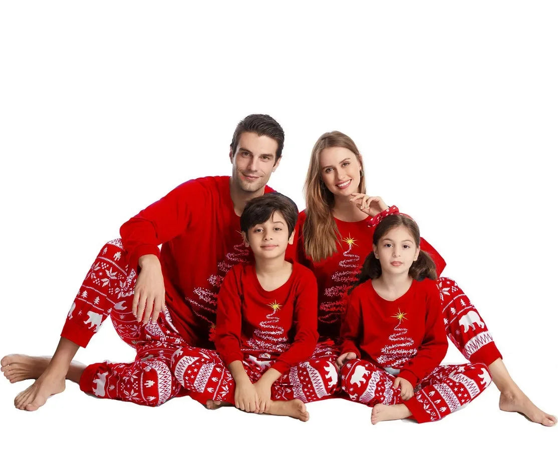 Christmas Look Pajamas Set Mom Dad Kids Dog Matching Pyjamas Cute Elf Print Sleepwear Soft Loose 2 Pieces Suit Xmas Wear Pijamas