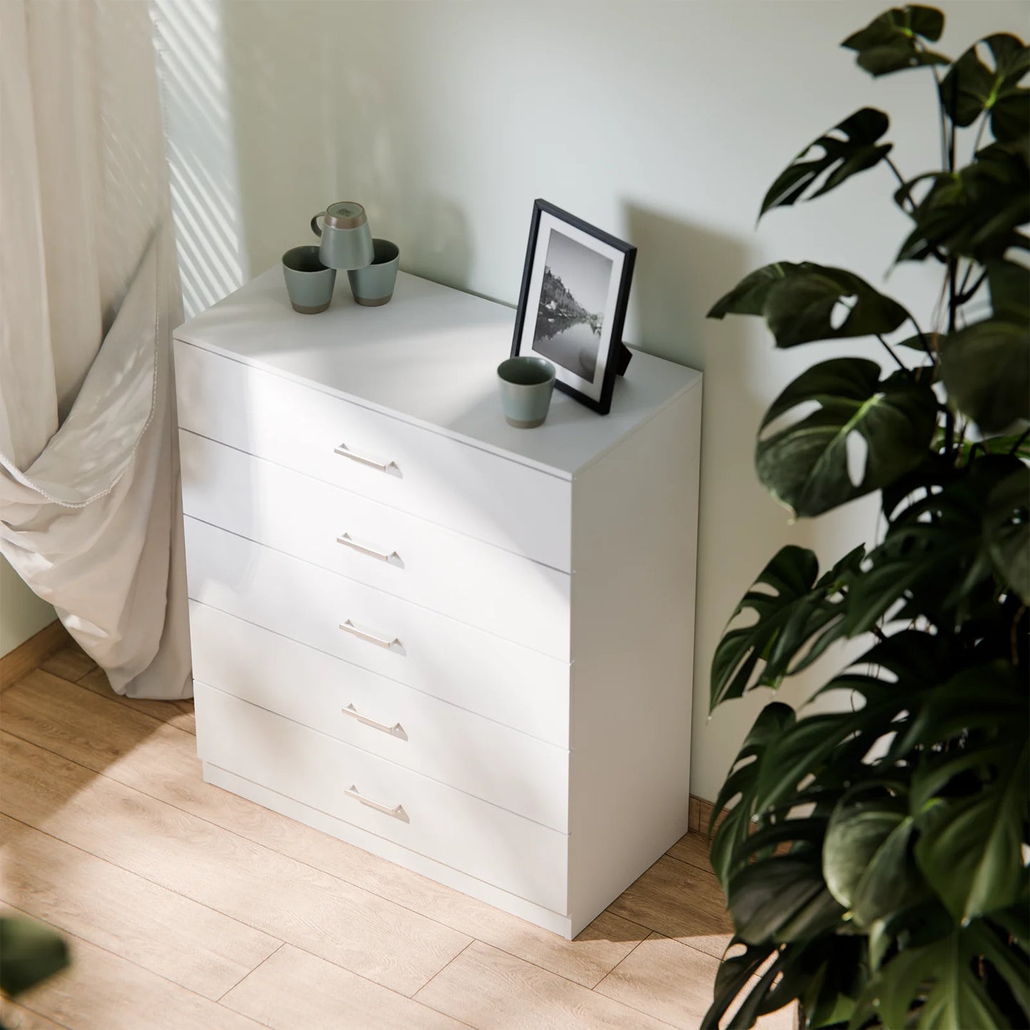 4&5 Drawer Bedroom Storage Cabinet with Metal Handles & Smooth Runners, Anti-Bowing Reinforced Frame, Modern Furniture Unit