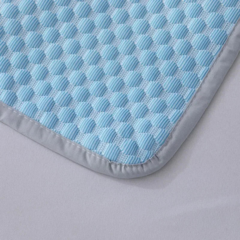 Summer Cooling Pillowcase Solid Color Ice Bean Bean Pillowcase Cool Feeling Air Conditioning Cover Washable  (No Pillow) 48x74cm