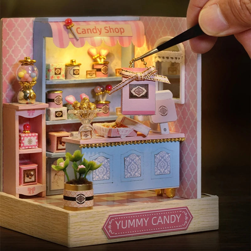 New Miniature Doll Houses DIY Small House Kit Making Room Toys Home Bedroom Decorations With Furniture Wooden Craft DollHouses