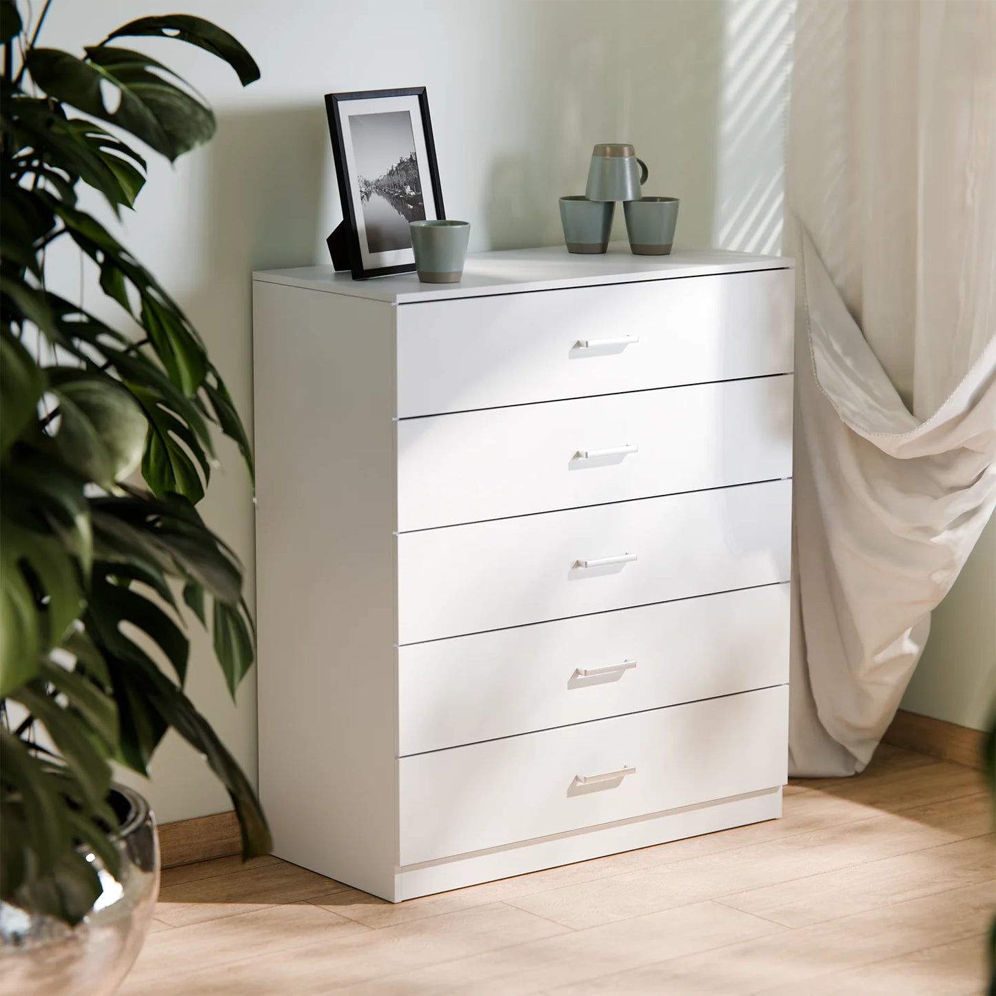 4&5 Drawer Bedroom Storage Cabinet with Metal Handles & Smooth Runners, Anti-Bowing Reinforced Frame, Modern Furniture Unit