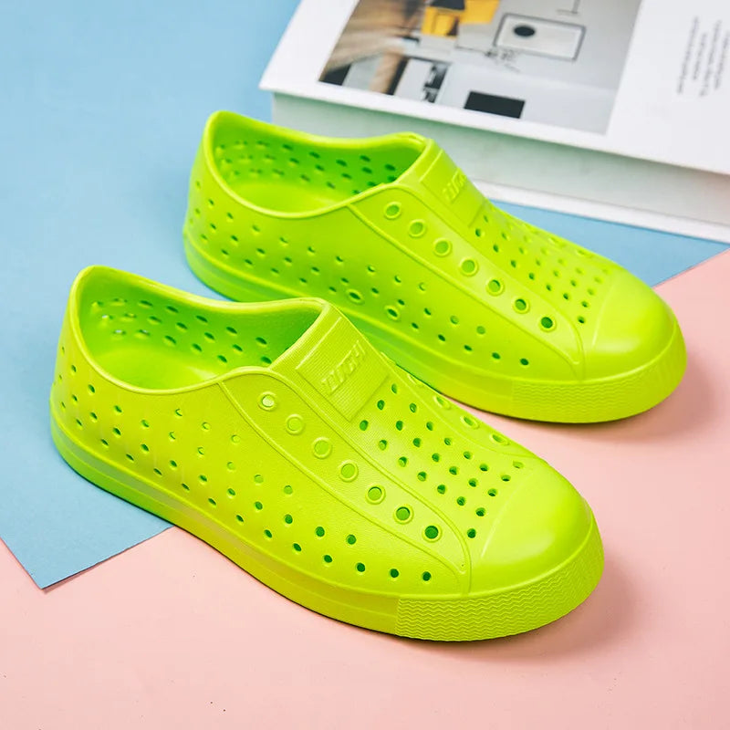 New Summer Kids Cave Shoes Boys Girls Slippers Sandals children Two Wear Antiskid Lightweight Beach Shoe Sneaker Water Shoe