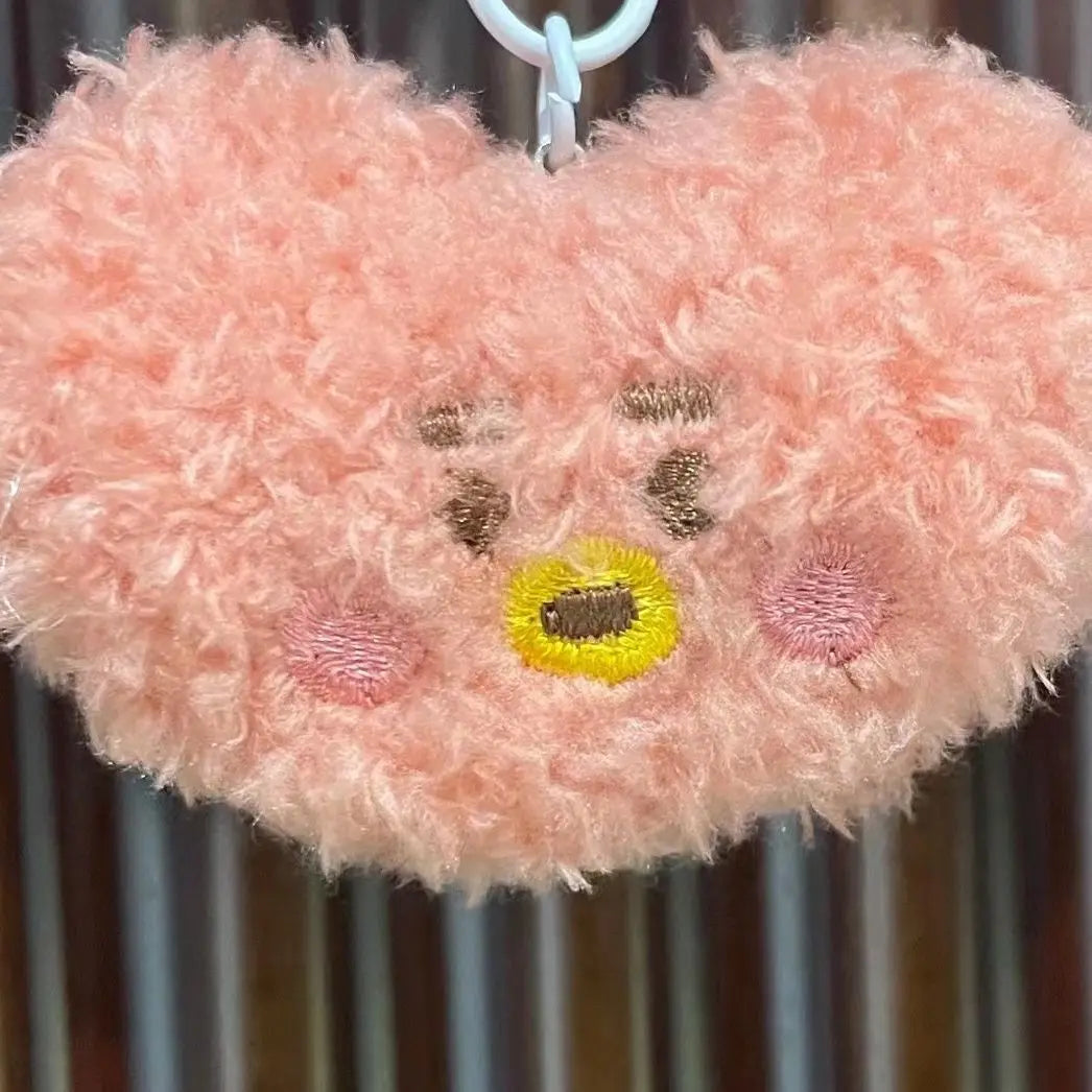 New K-pop bt21 mini plush keychain pendant doll, cute schoolbag pendant decoration, pink rabbit idol fan group purchase gift