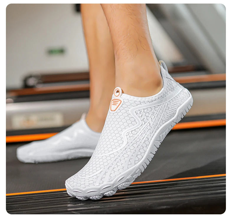 Summer Quick-Drying Beach Water Shoes Unisex Swimming Aqua Slippers Outdoor Activities Surfing on The Sea Five Finger Sandals