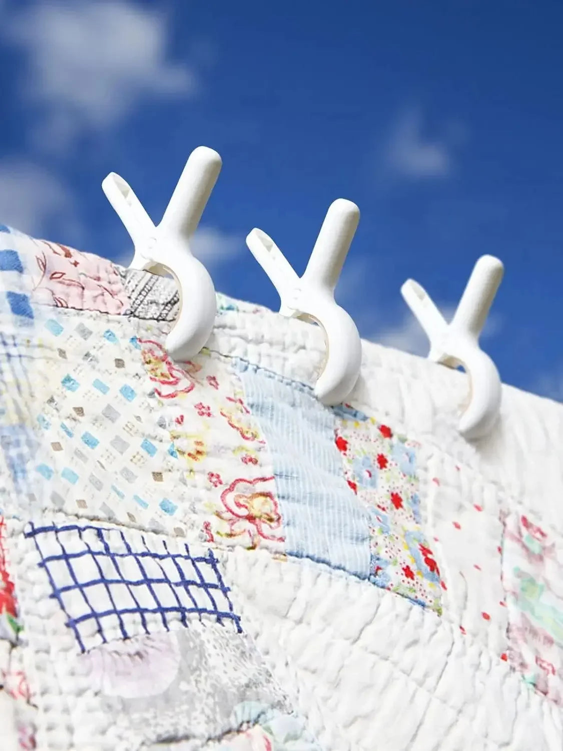 6/12Pcs Beach Towel Clips Plastic Clothespin Heavy Duty Laundry Clips to Keep Your Towel Clothes Blankets from Blowing Away