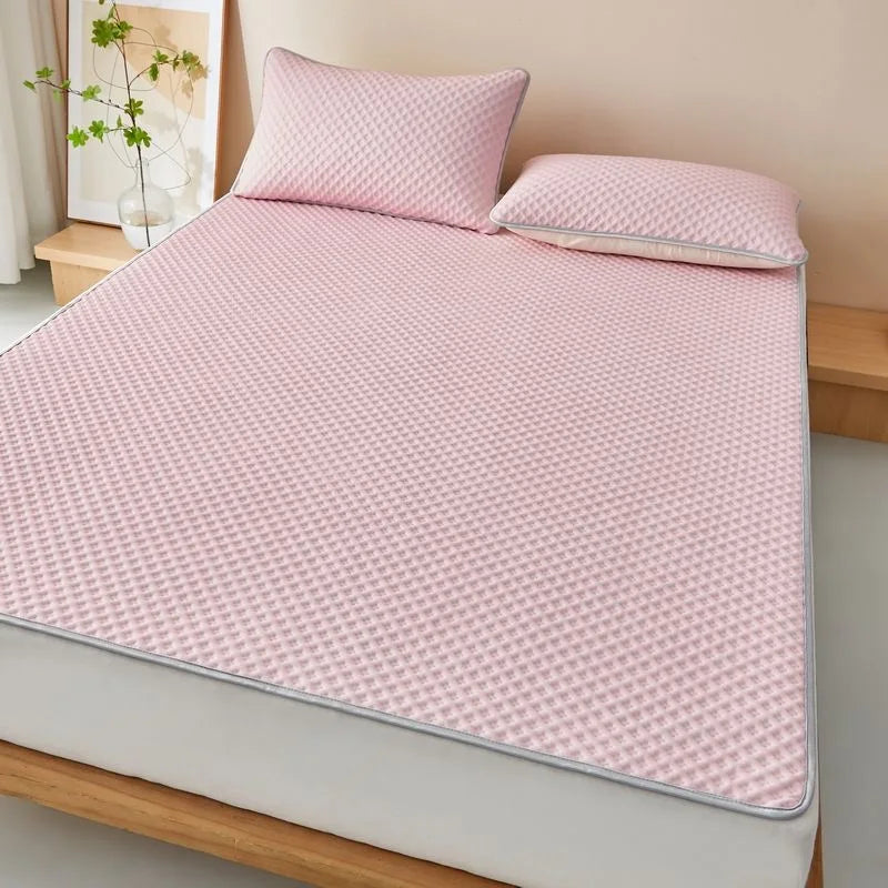 Breathable Cooling Mattress Comfortable Washable Ice Silk Bed Mat Pad Soft Skin-friendly Summer Sleeping Mat Household