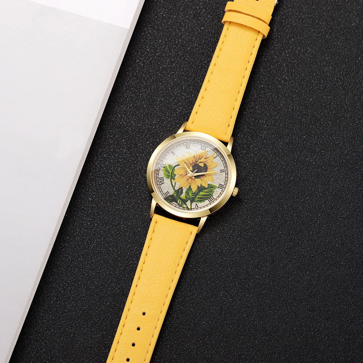 Fashion Flower Roma Dial Women Wristwatch Casual Leather Strap Quartz Watches For Ladies Clock Reloj Mujer（Without Box）