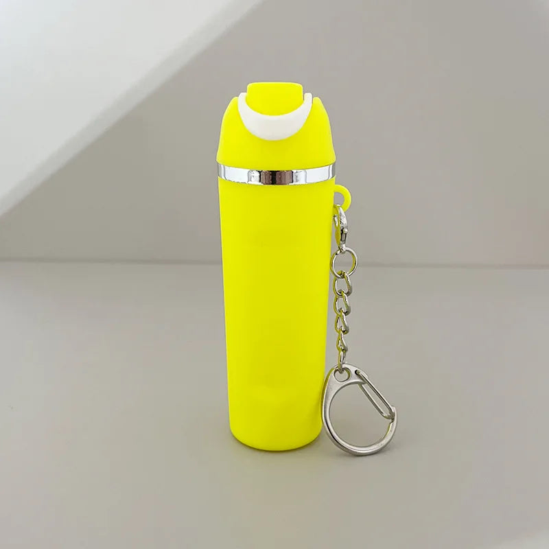 1/4pcs Fashionable Fruit Cup Style Keychain, Can Hold Small Ornaments, Lipstick, Etc., A Perfect Gift for Travel, Daily Wear