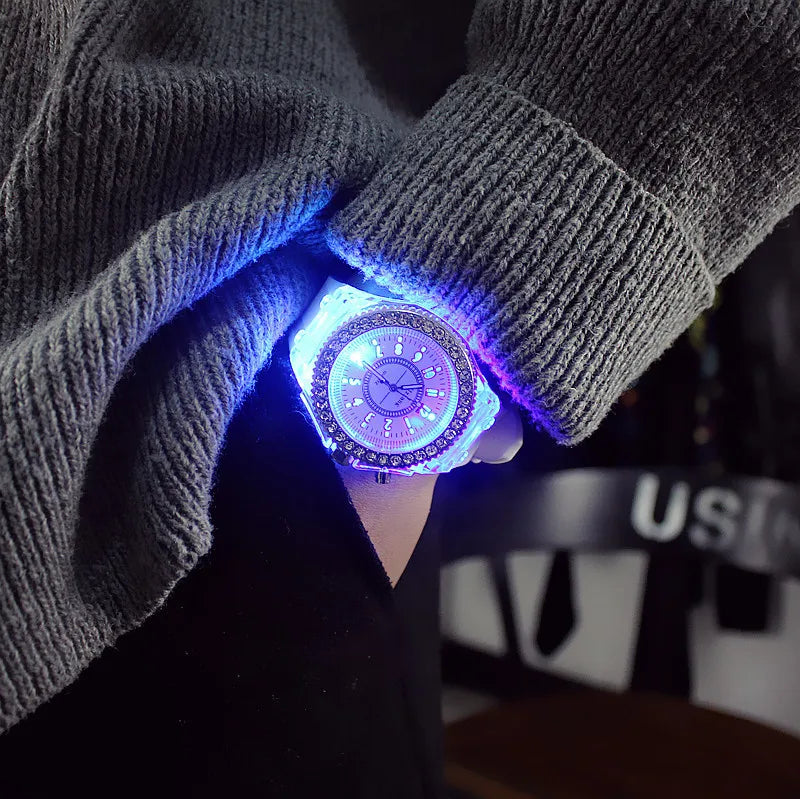 LED Light Flash Luminous Watches Women Men Boys Girls Silicone Wrist Watch Fashion Rhinestone Clock Kids Children Relogio Saati