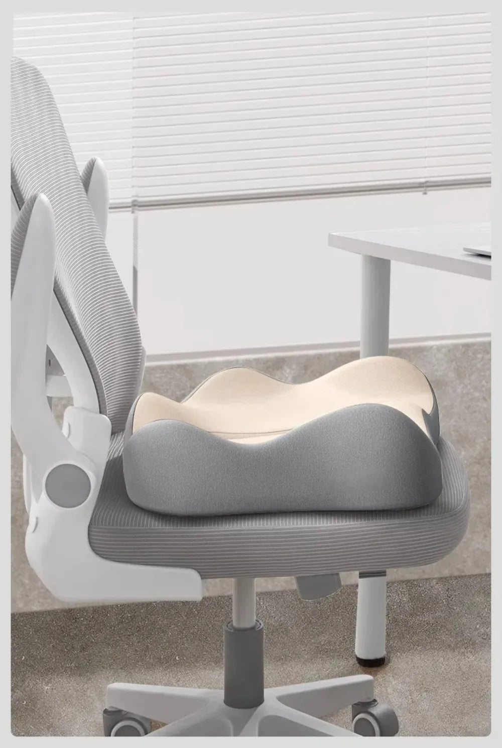 New Tailbone Sciatica Back Pain Relief Comfort Office Chair Car Seat Cushion Non-Slip Orthopedic Memory Foam Coccyx Cushion