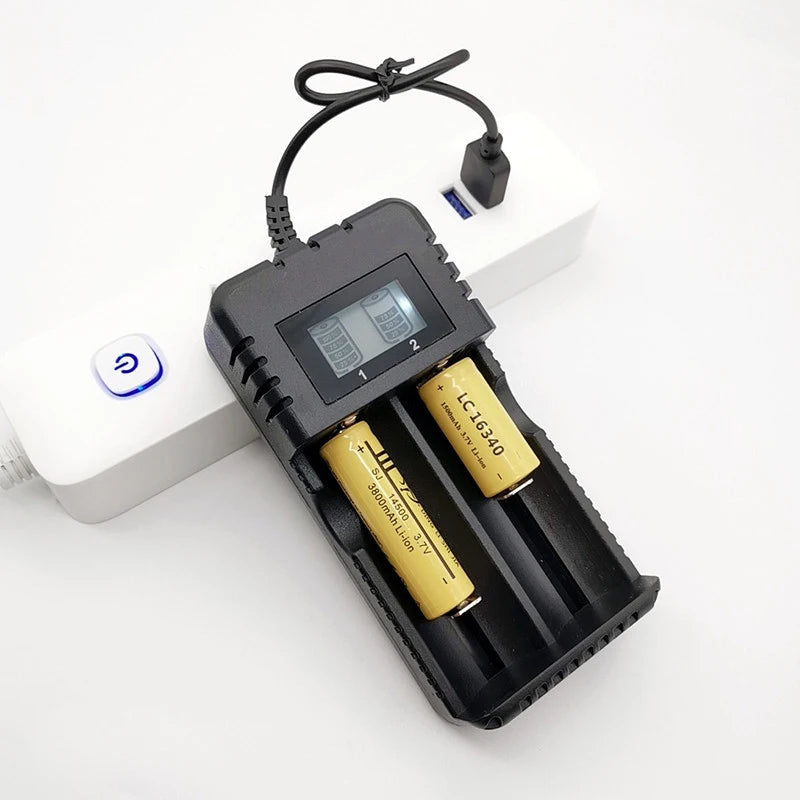 LCD 18650 Battery Charger 1 / 2 Slots Dual For 26650/18650/14500/16340 Charging 4.2V Rechargeable Lithium Battery Charger