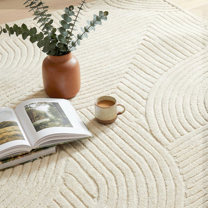 HOMCOM Modern Geometric Rug, Thick Plush, Non-Slip, 200 x 140 cm, Cream, Living Room, Bedroom, Office