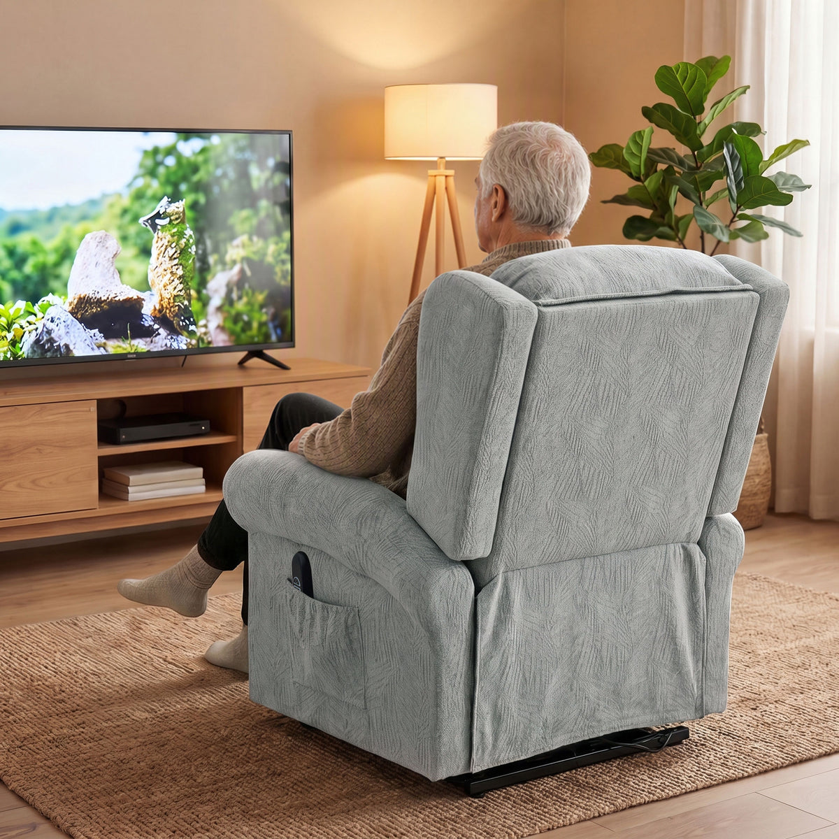 HOMCOM Velvet-Feel Electric Riser Recliner Chair - Grey