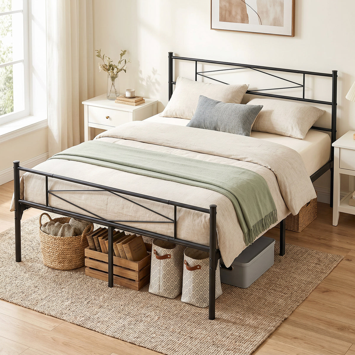 HOMCOM 4ft6 Double Bed Frame with Headboard and Footboard, Metal Platform Bed Frame with 32 cm Underbed Storage, Black
