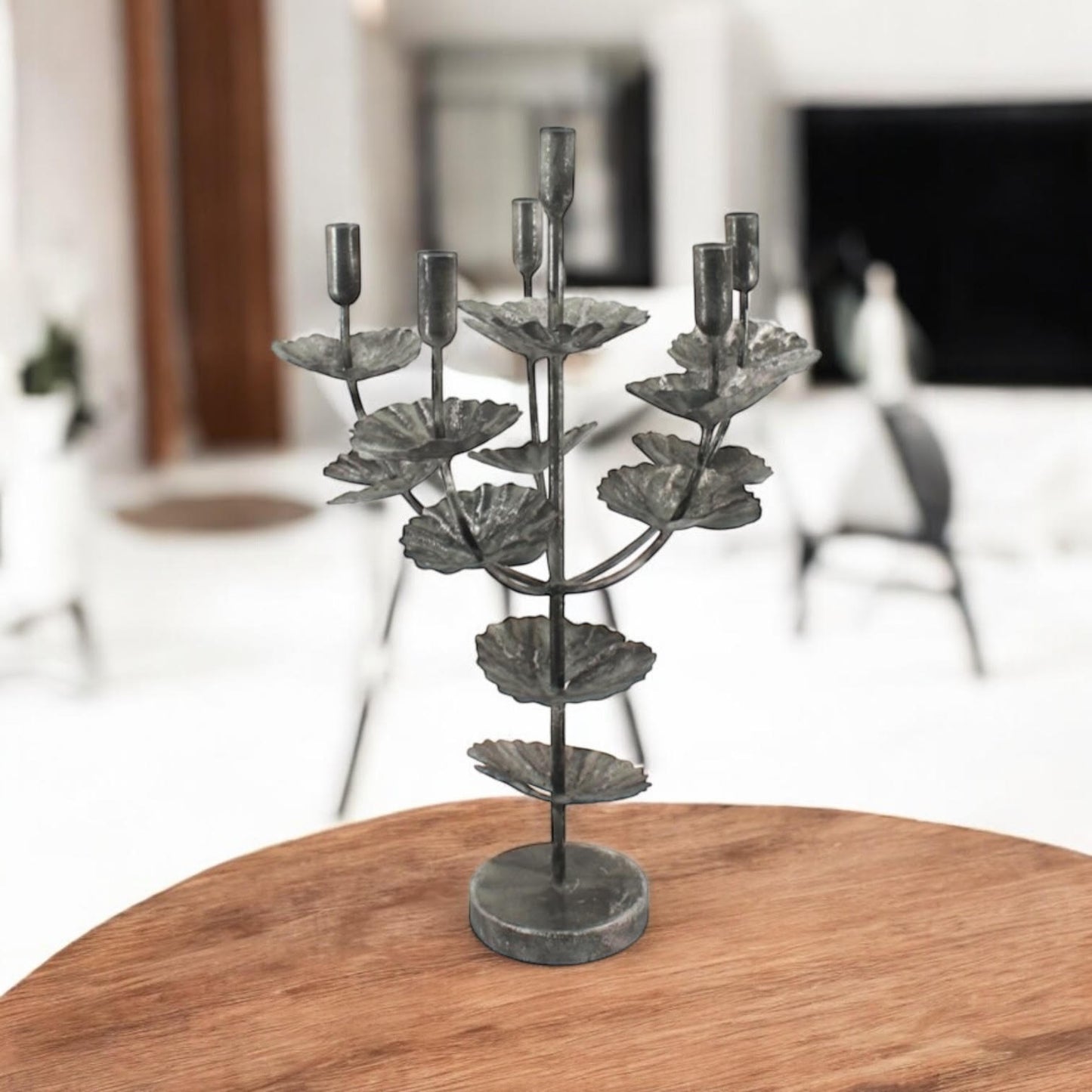 Flower Shaped Candelabra 57cm Candle Holder – Metal Home Art Deco Elegant Table Centrepiece, Decorative Floral Sculpture, Contemporary Style, for Adults or Teenagers (Silver)