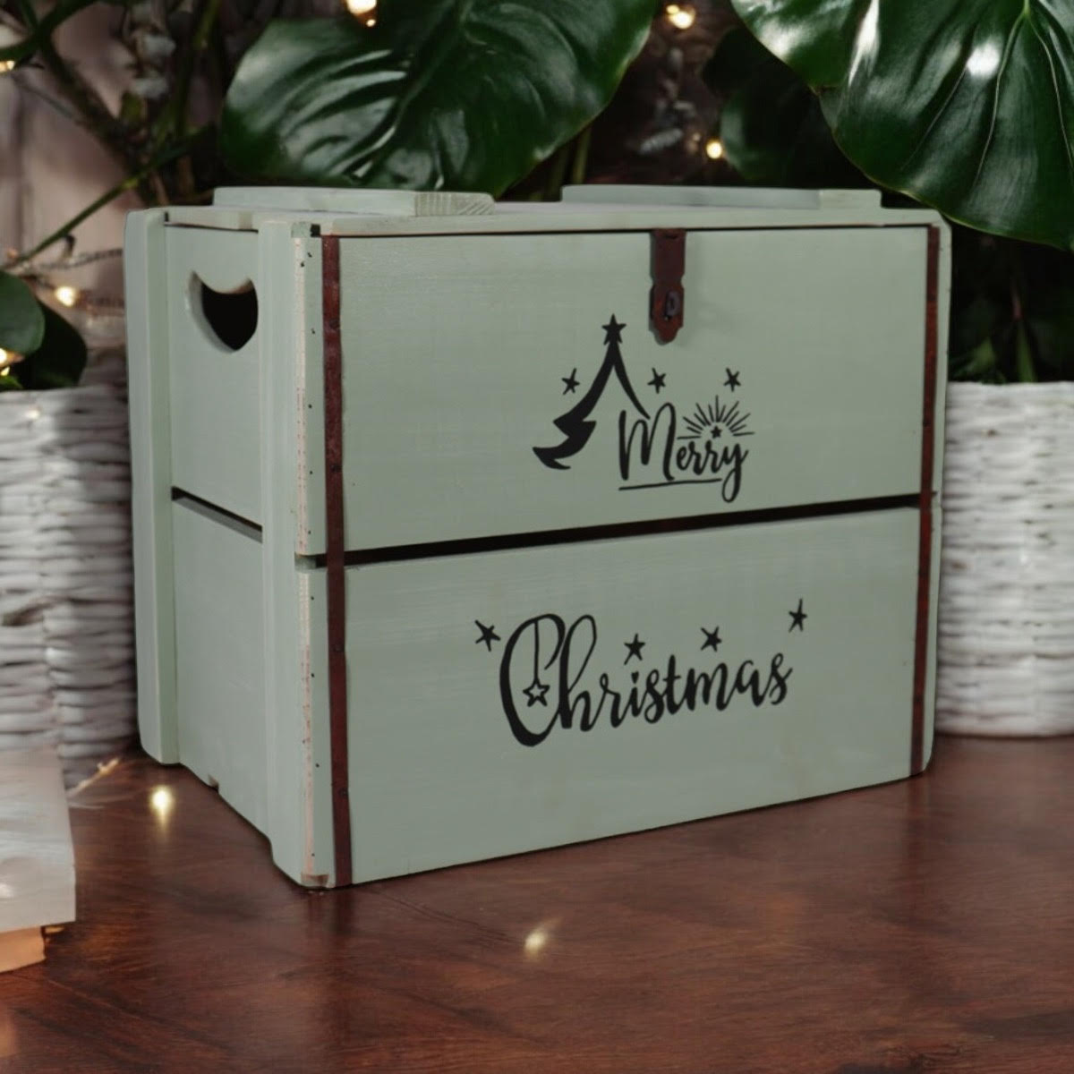 AcaciaHome Vintage and Charming Rustic Merry Xmas Storage Crate – Stackable and Durable Xmas Eve Wooden Box with Dust-Proof, Freestanding, Non-Lidded with Handle for home, garden (Vintage Green)