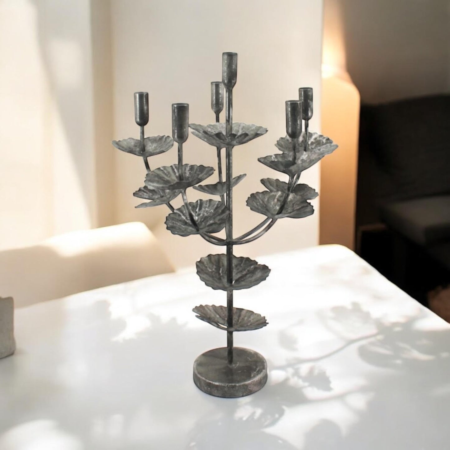 Flower Shaped Candelabra 57cm Candle Holder – Metal Home Art Deco Elegant Table Centrepiece, Decorative Floral Sculpture, Contemporary Style, for Adults or Teenagers (Silver)