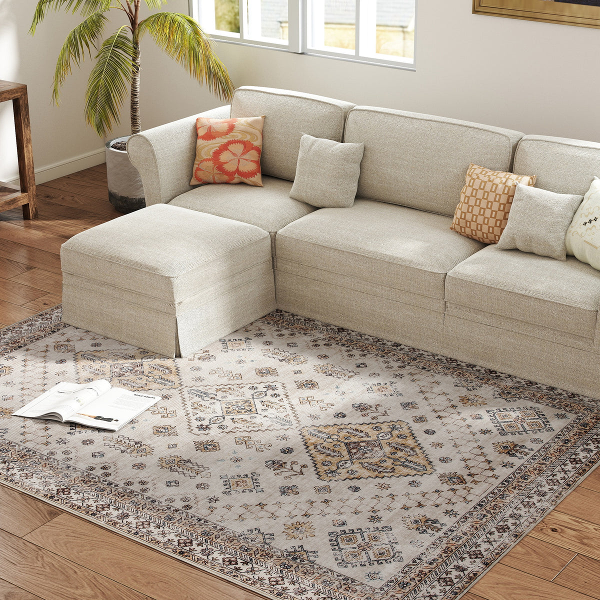 HOMCOM Vintage Area Rug, Non-Slip Washable Rug, Flannel Floor Carpet for Living Room, Bedroom, Dining Room, Home Office, 230 x 160 cm, Beige