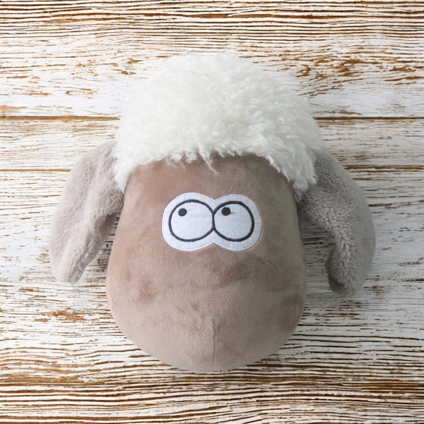 Plush Sheep Head Wall Decoration Ornament, Ideal 3D Toy Gift for Kids Room Decor