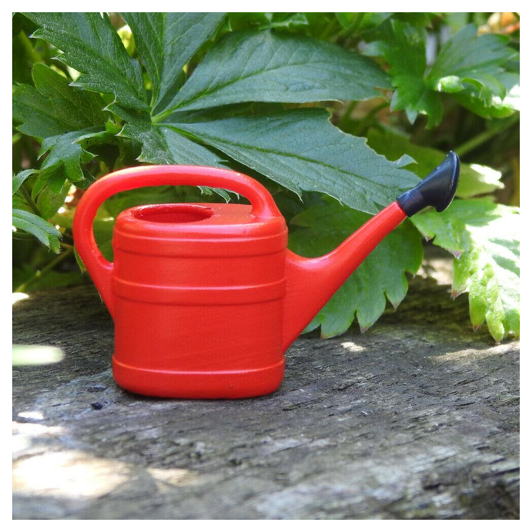 Whitefurze G28WC 6L Watering Can - Red