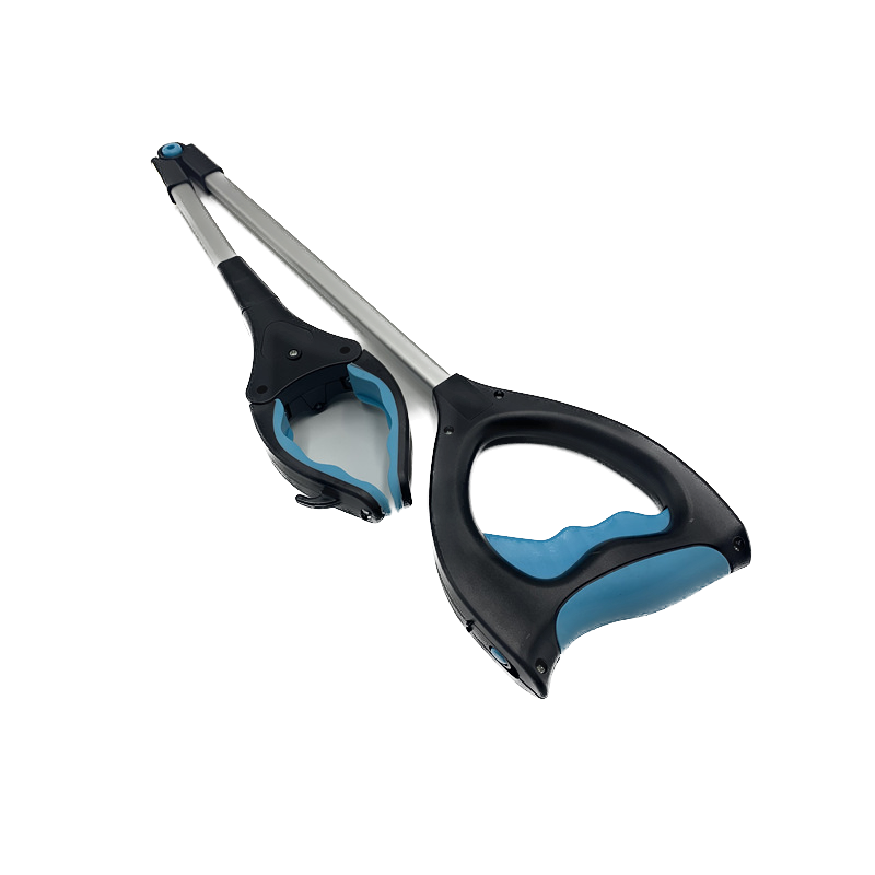 Long Reach Grabber with Light