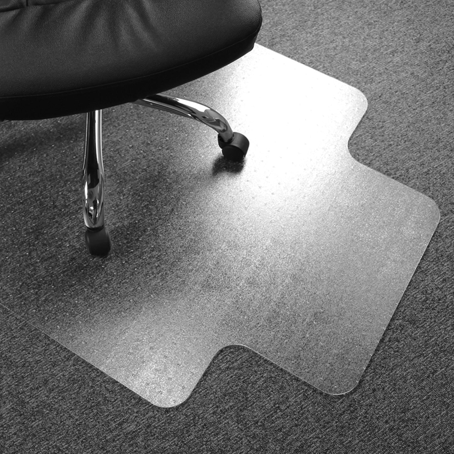 Advantagemat® Vinyl Lipped Chair Mat for Carpets up to 6mm - 115 x 134cm