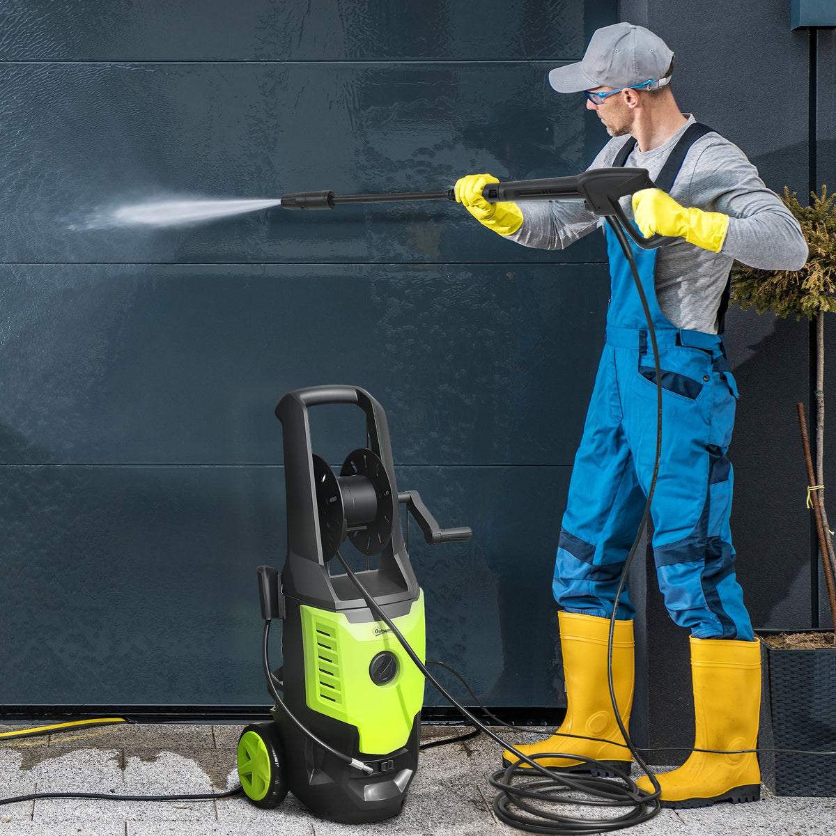 Outsunny 2200W High Pressure Washer, 170 Bar Pressure Washer with Adjustable Nozzle and 6M Hose, 32W x 32D x 80H cm Green