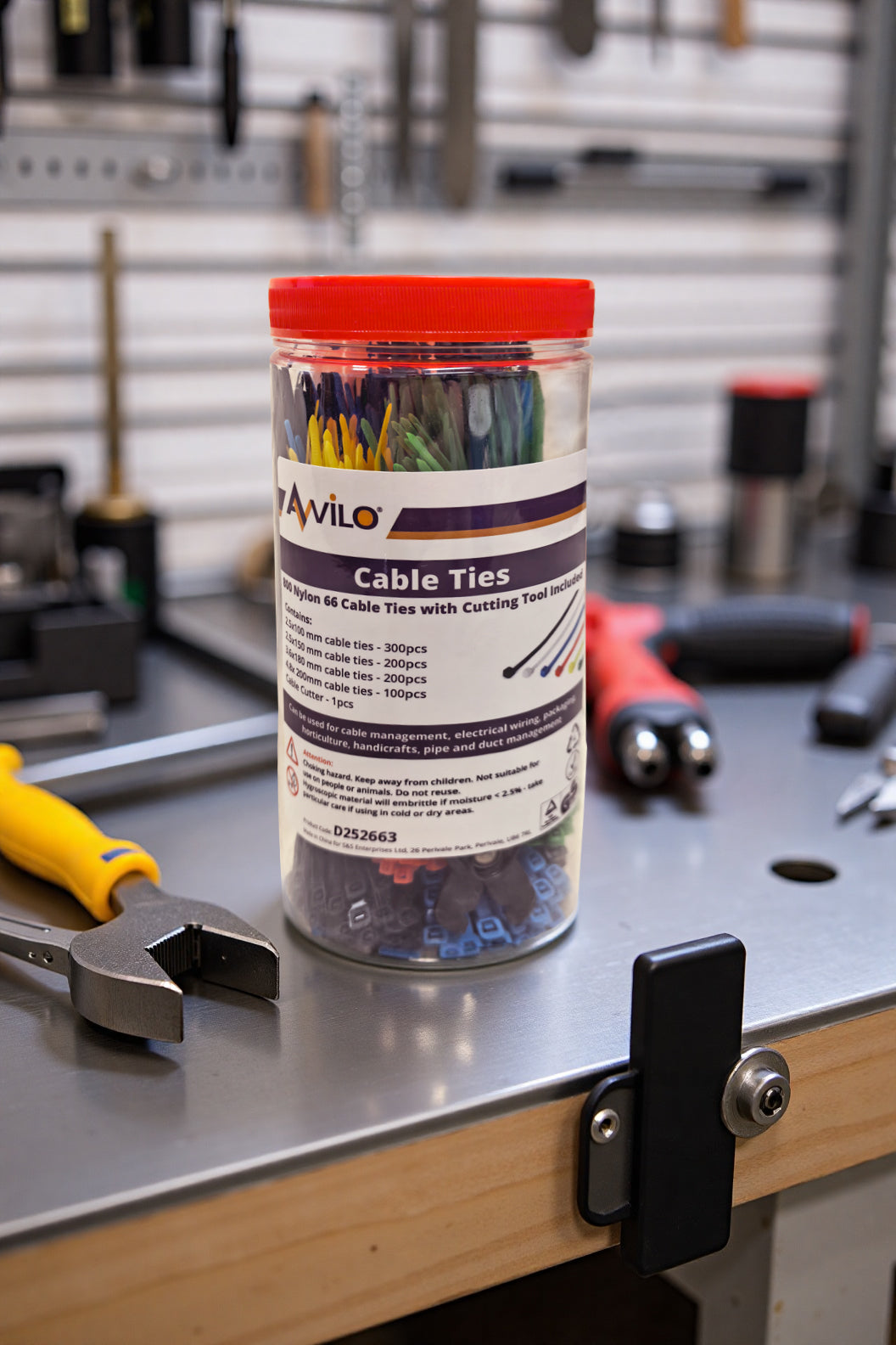 800 Durable Cable Ties with Integrated Cutting Tool