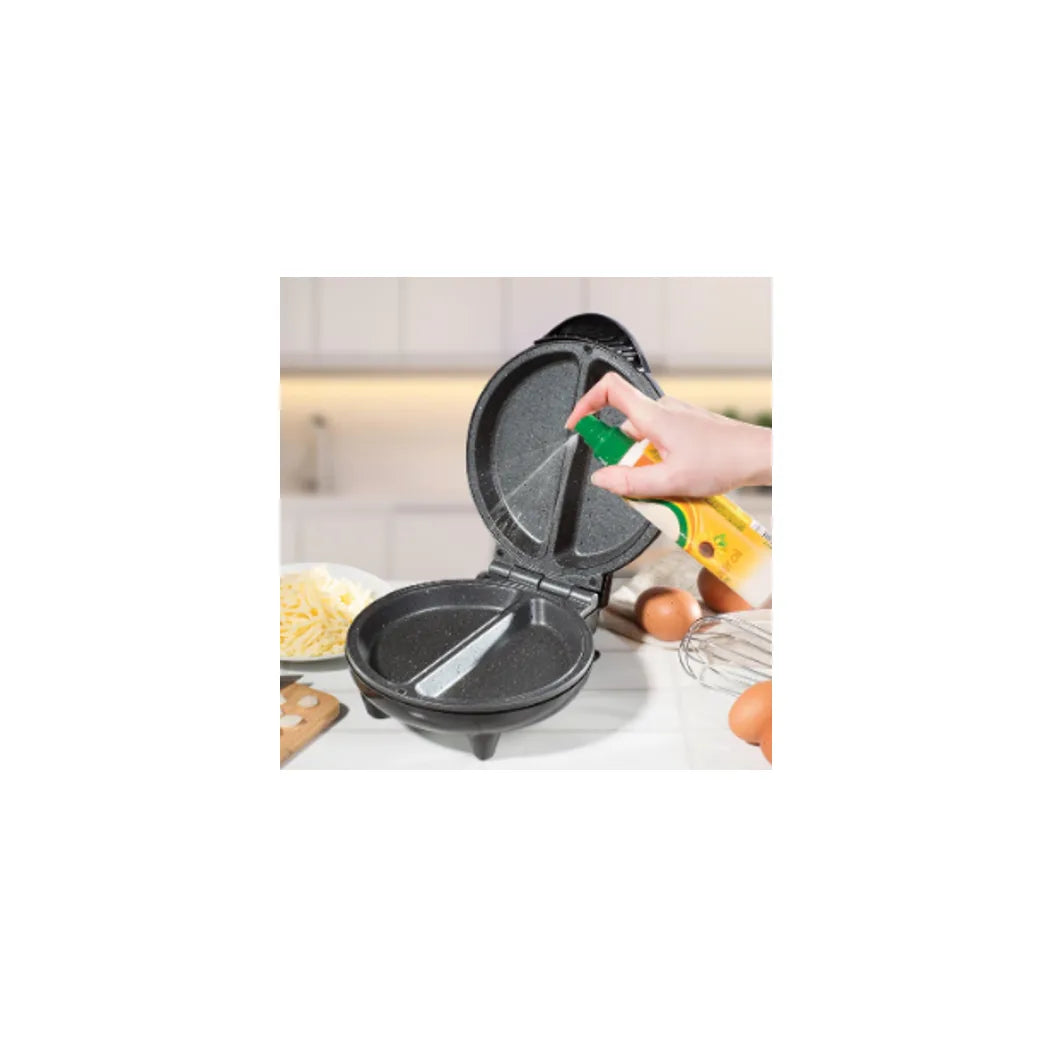 Daewoo Non Stick Deep Fill Omelette Maker 750 Watt