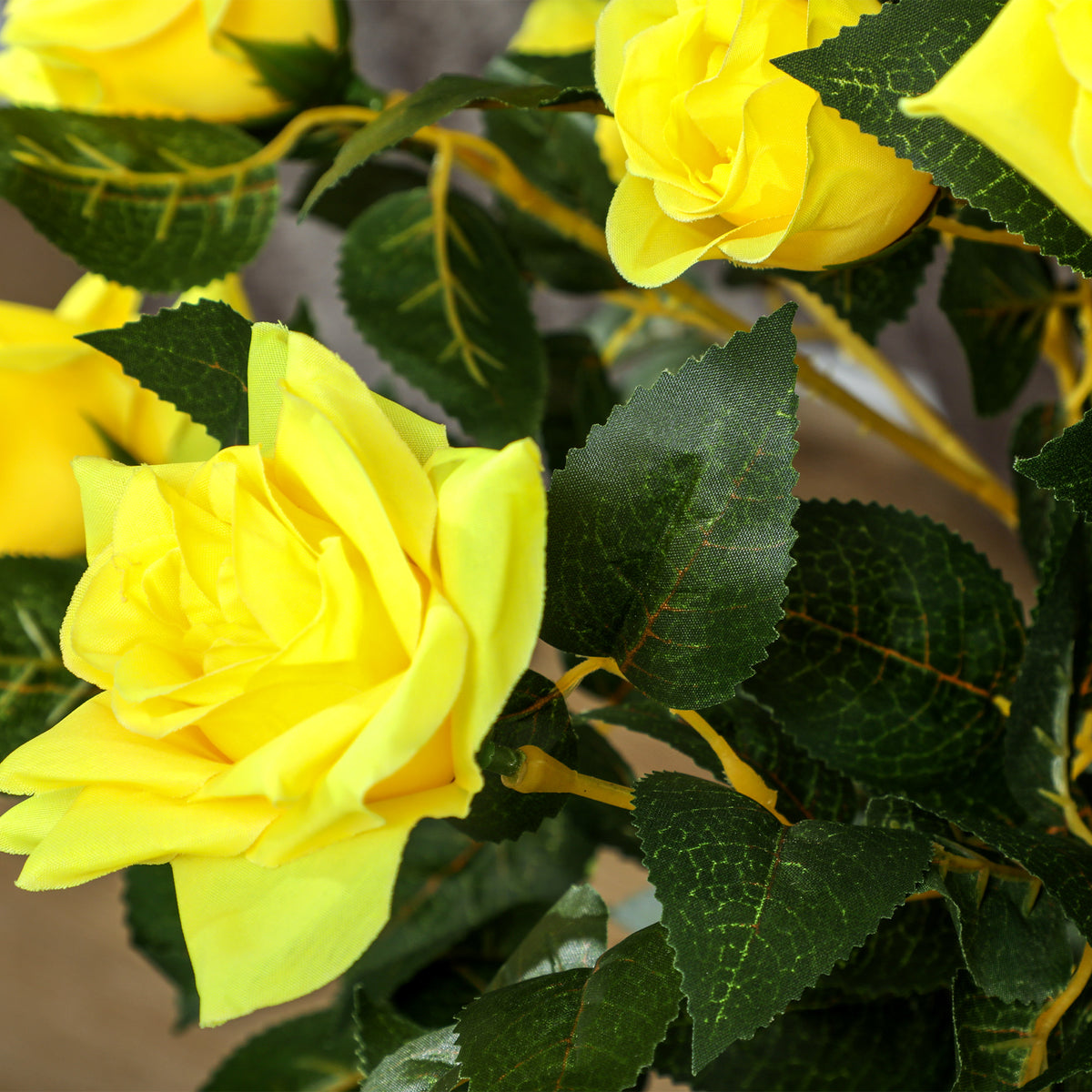Outsunny Set of 2 Artificial Plants White Rose Floral in Pot, Fake Plants for Home Indoor Decor, 90cm, Yellow