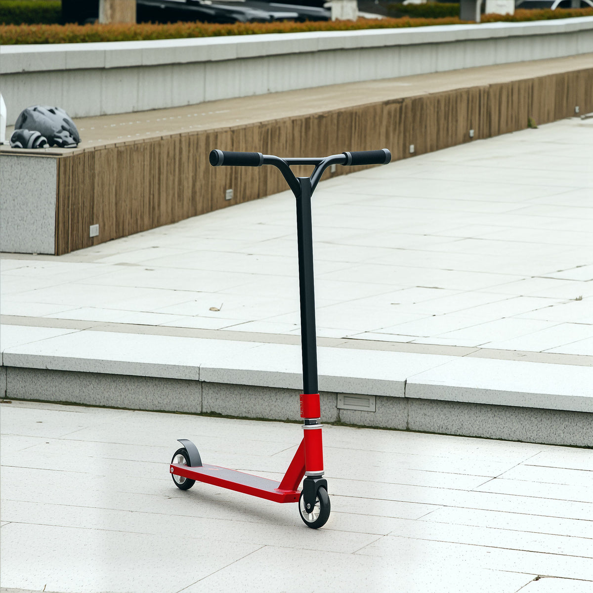 HOMCOM Stunt Scooter, 360° Entry Level Tricks Scooter w/ Lightweight Aluminium Deck and ABEC 7 Bearing, For Age 14+ Beginners, Red