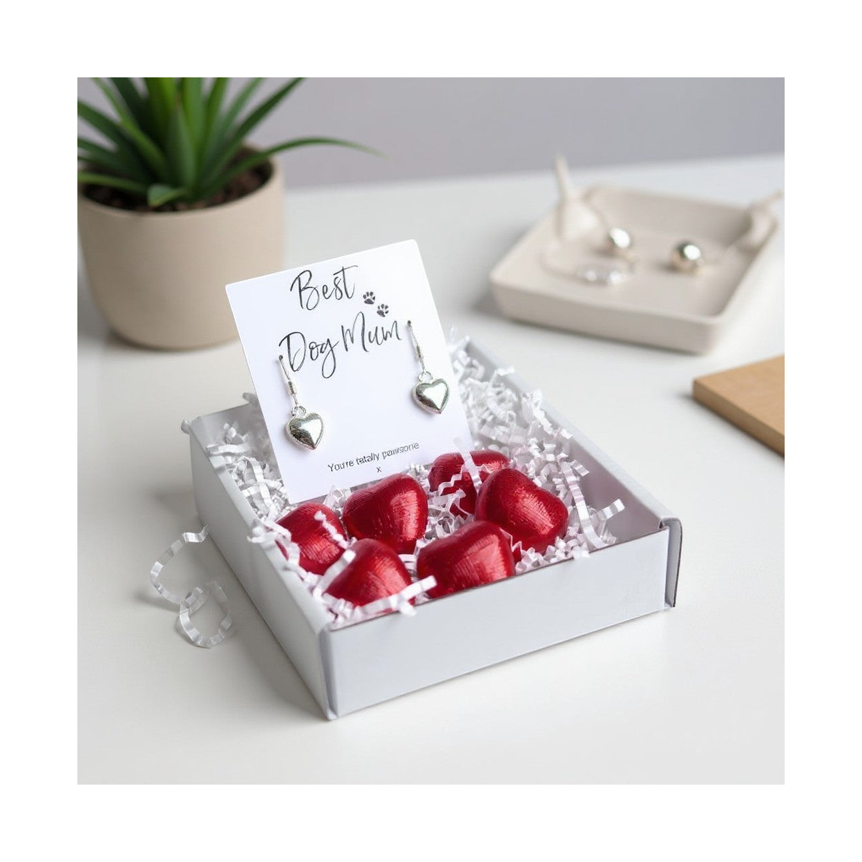 Best Dog Mum Mini Gift Hamper Silver Heart Earrings