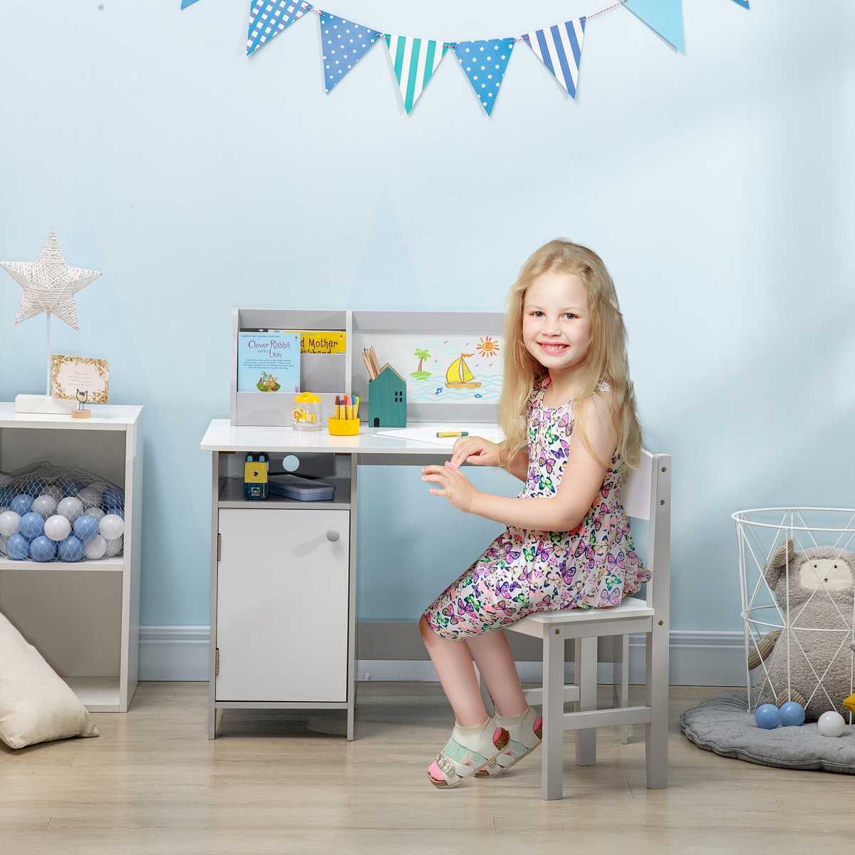 Kids Desk and Chair Set
