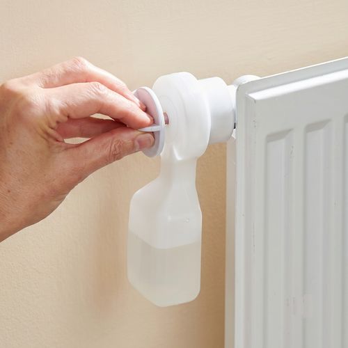Radiator Bleeder with water reservoir