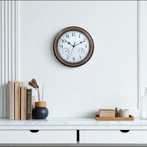 Radio Controlled Outdoor Clock with Hydrometer & Thermometer
